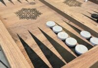 aprender jugar backgammon